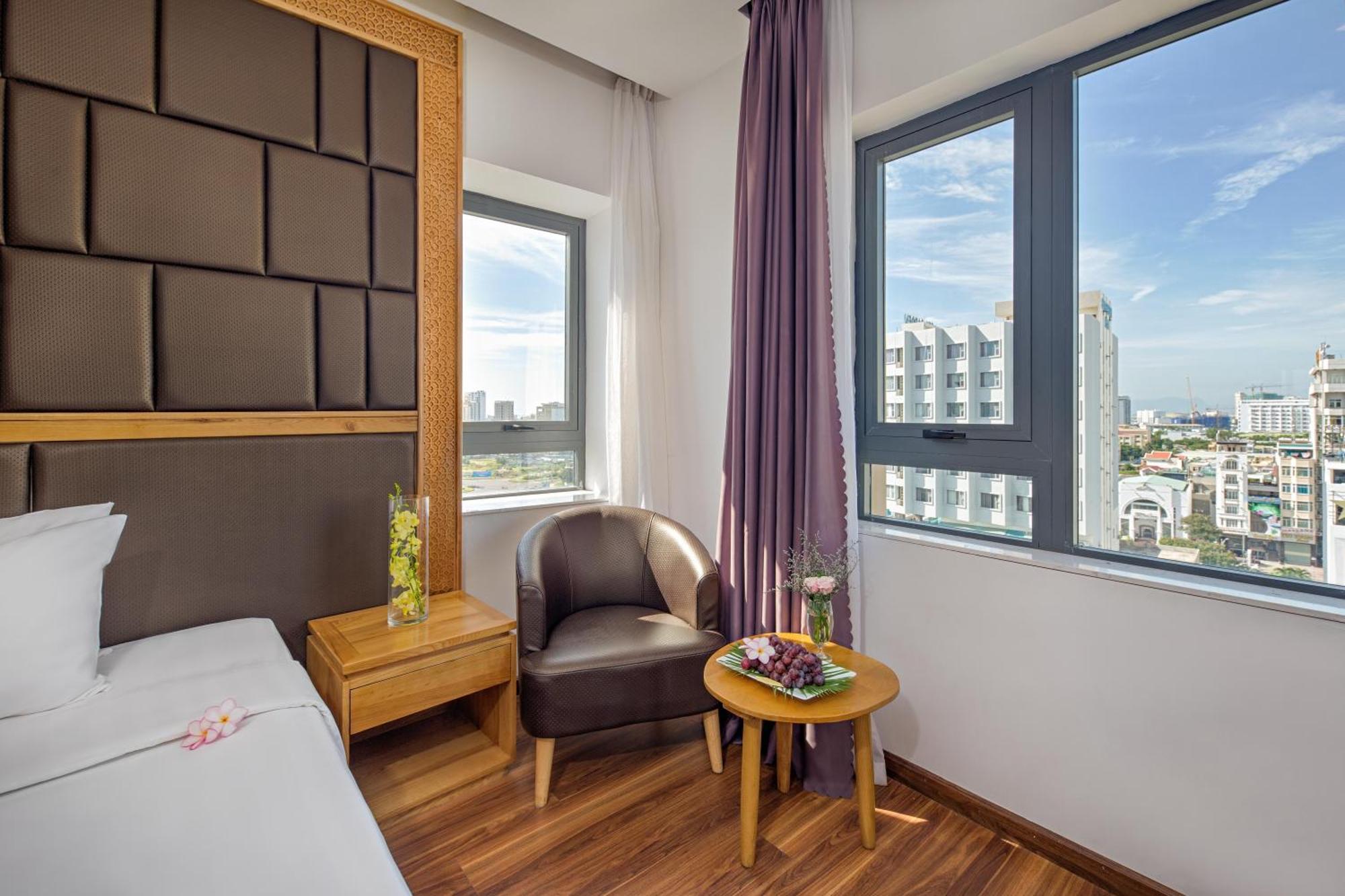 Bliss Luxury Hotel Da Nang Exterior foto