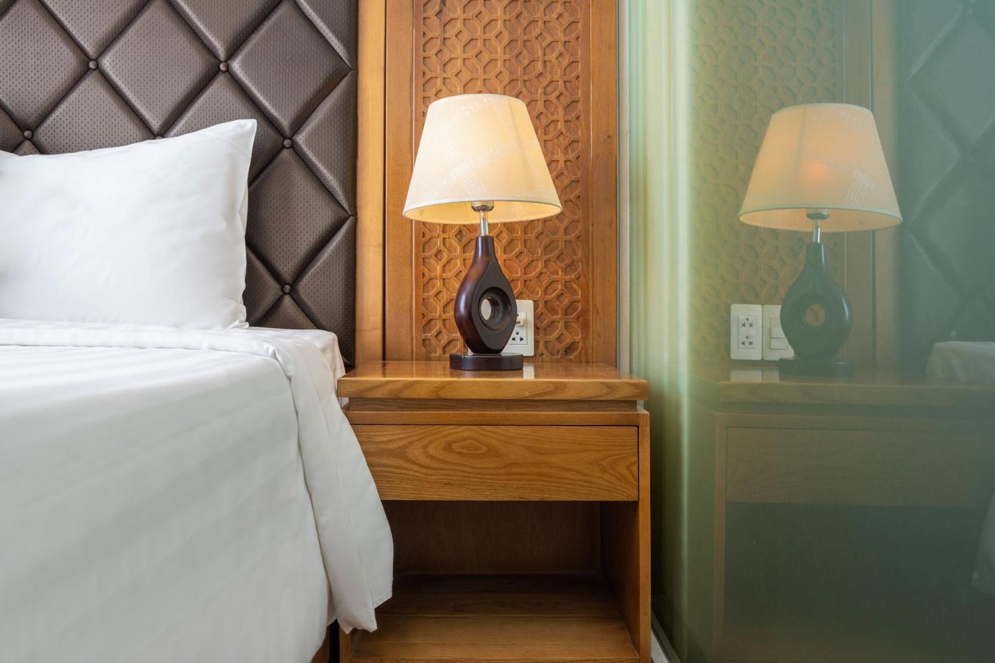 Bliss Luxury Hotel Da Nang Exterior foto