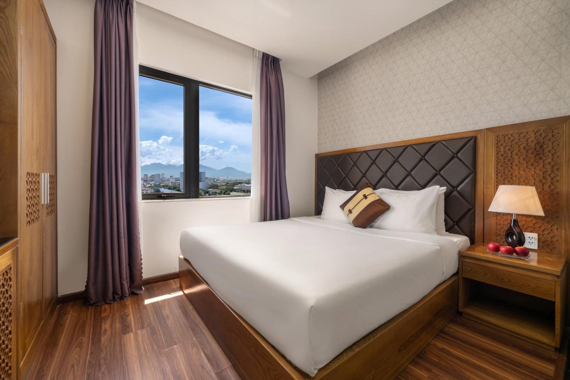 Bliss Luxury Hotel Da Nang Exterior foto
